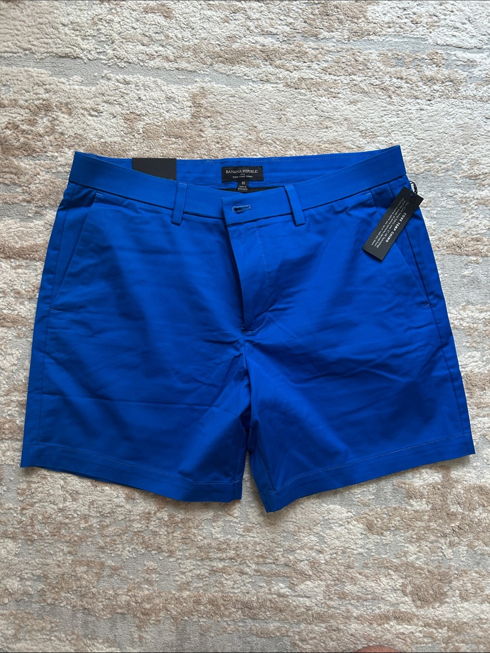 Banana Republic Stretch Flat-Front Shorts in Bright Blue - 35” waist, 7” inseam